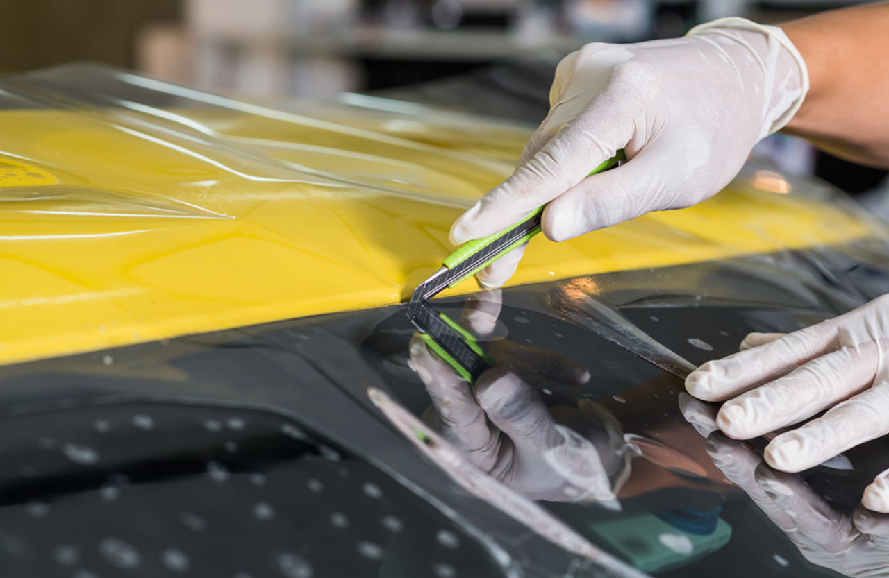 Scratch Resistance: Why Polycarbonate Windshield Prevails Over Acrylic